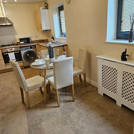Ferienwohnung Broughton Comfy Den- Free Wifi, Netflix And Parking Available! Milton Keynes Exterior foto